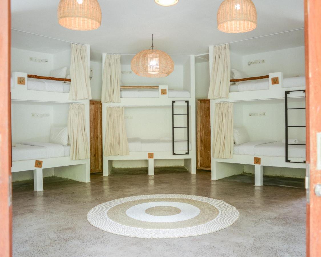 מלון Kuta  Mana Eco Retreat מראה חיצוני תמונה